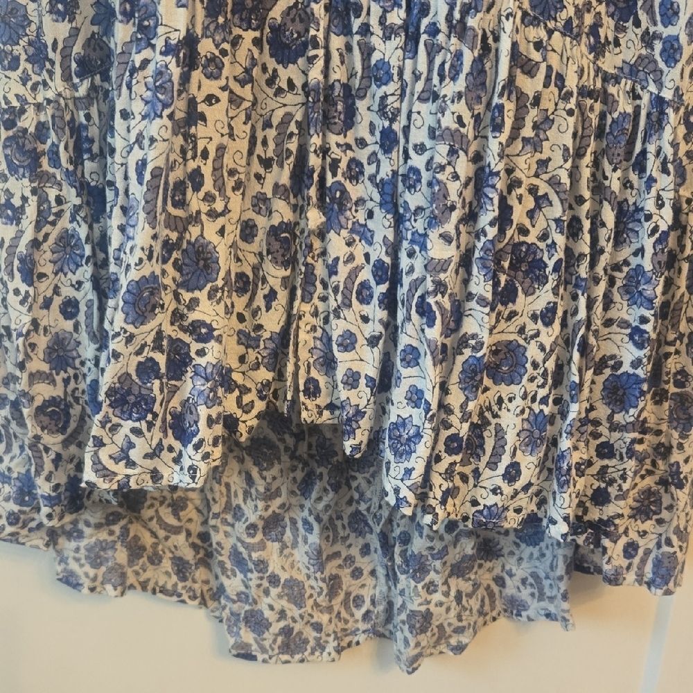 Lucky Brand Blue and White Midi Dress with Elegant Silhouette - Picture 3 of 12